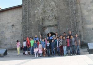 Tortum Emniyeti'nden eğitime destek